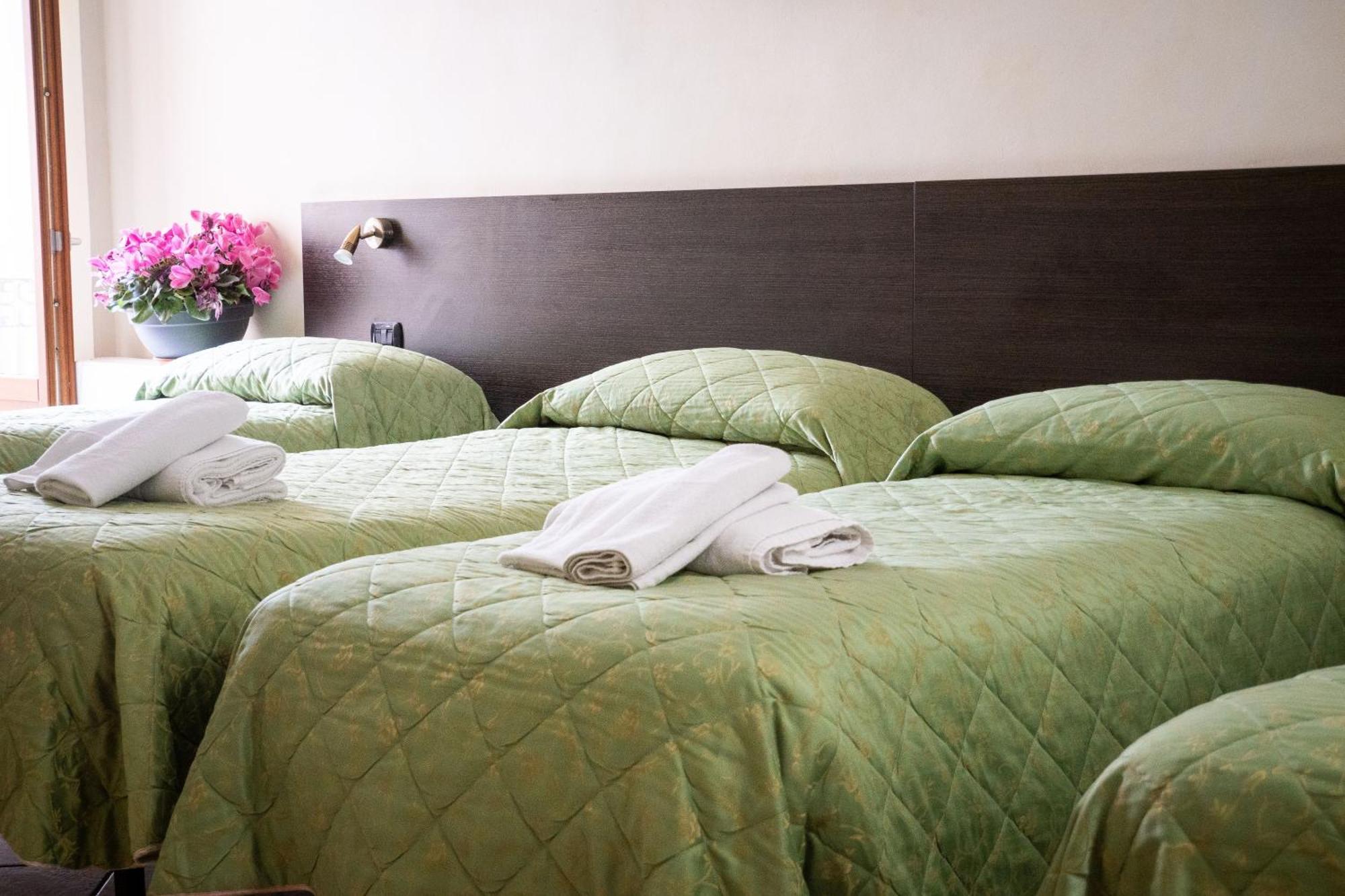 Hotel Ligure Cuneo Ngoại thất bức ảnh