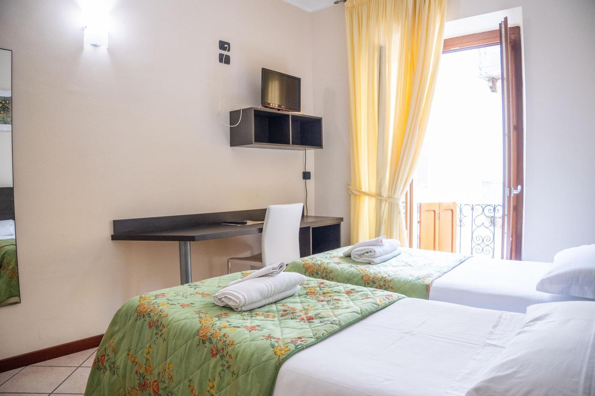 Hotel Ligure Cuneo Ngoại thất bức ảnh